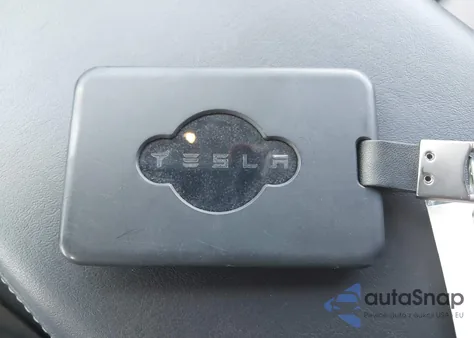 2020 Tesla Model Y Long Range Dual Motor All-Wheel Drive from USA, damaged, VIN 5YJYGDEE4LF038301